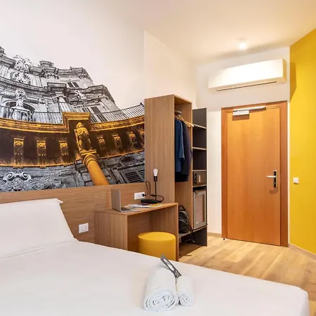 Hotel Quattro Canti 3*