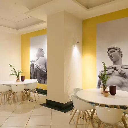 Quattro Canti Hotel