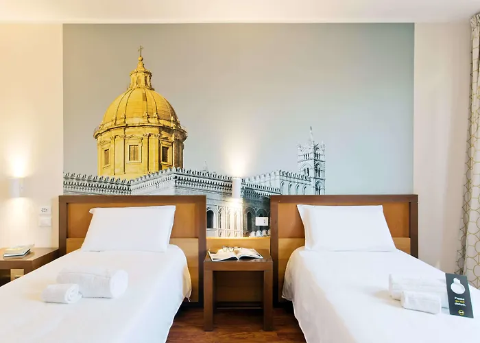 Quattro Canti Hotel Palermo