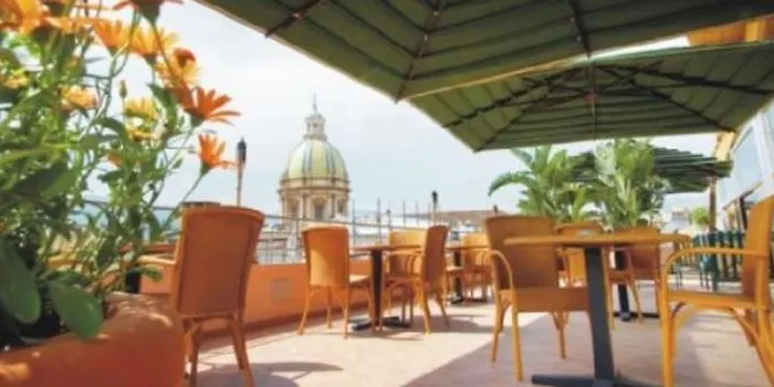 Quattro Canti Hotel 3*